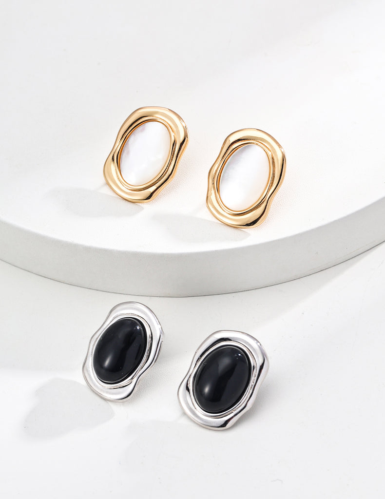 S925 Silver Simple onyx/mother shell earrings